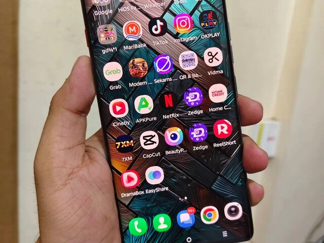 Google Pixel 7 128GB Unlocked